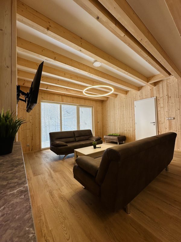 VIP VILA V ÚDOLÍ (5)