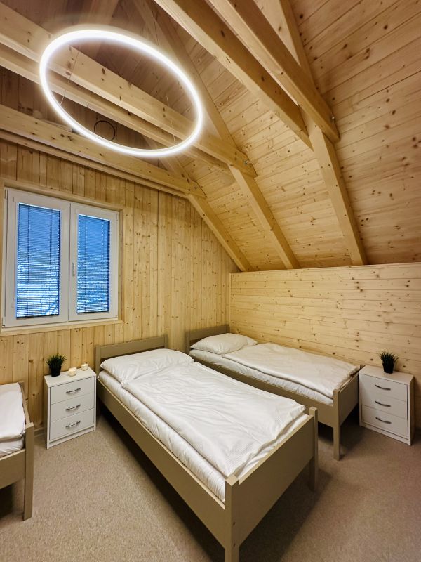 VIP VILA V ÚDOLÍ (9)